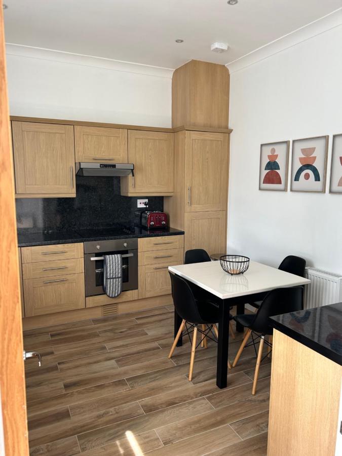 1L Albert Place Maddiston Road Brightons Falkirk Fk2 0Jx Polmont Zewnętrze zdjęcie